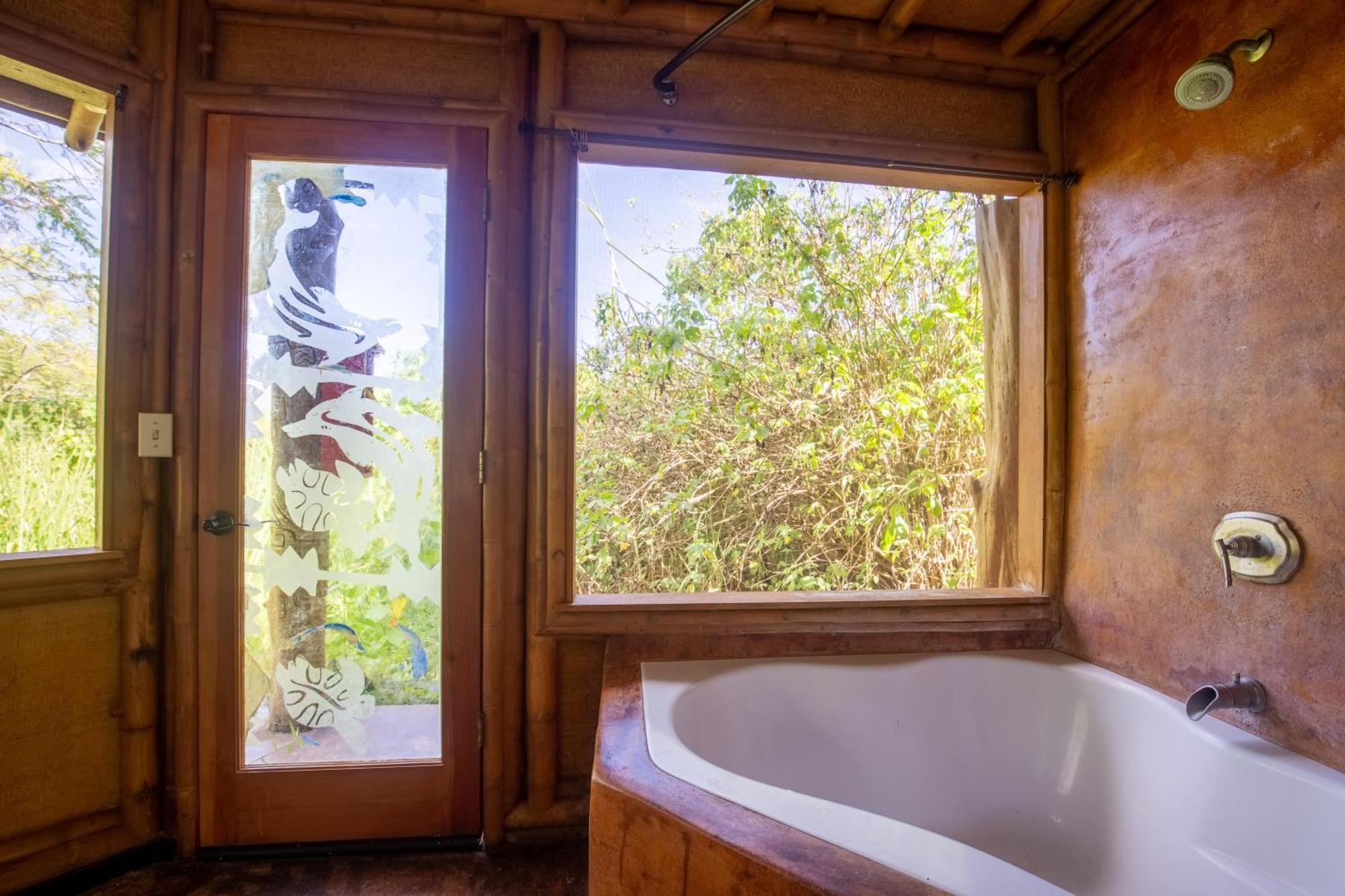 Kalani Oceanside Retreat Alojamento de Turismo Selvagem *