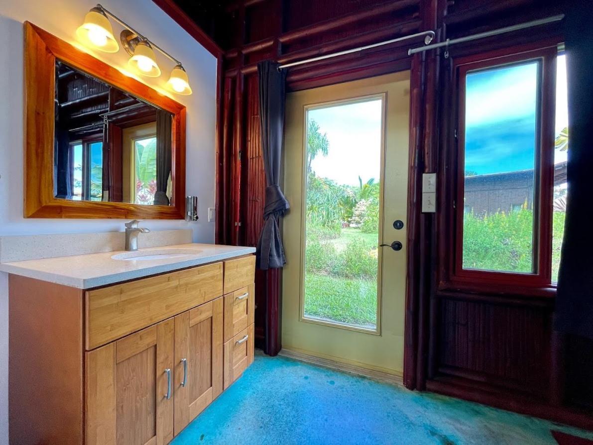 Kalani Oceanside Retreat