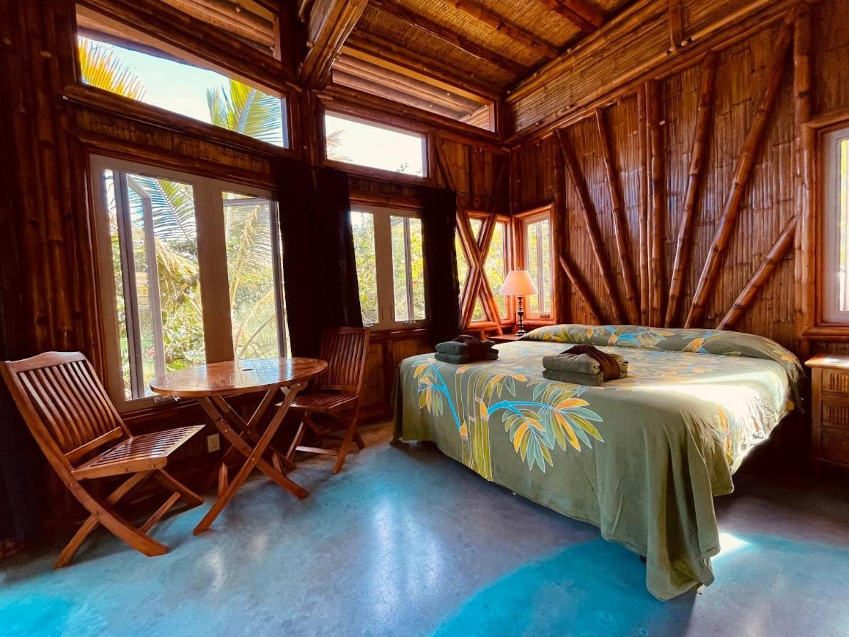 Kalani Oceanside Retreat * Pahoa
